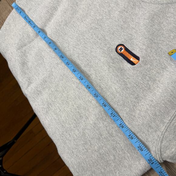Vintage Nike Made in USA Grey Crewneck Embroidered Tag Mens Medium - Picture 8 of 8